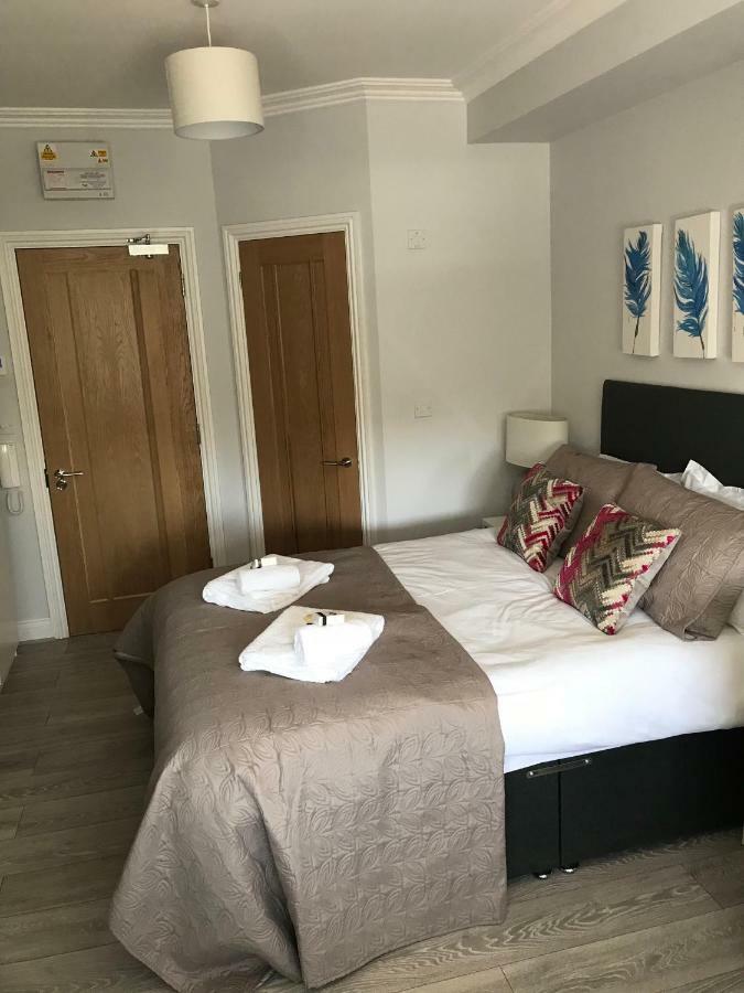 Berkshire Serviced Apartment Helena 12 Reading Exterior foto
